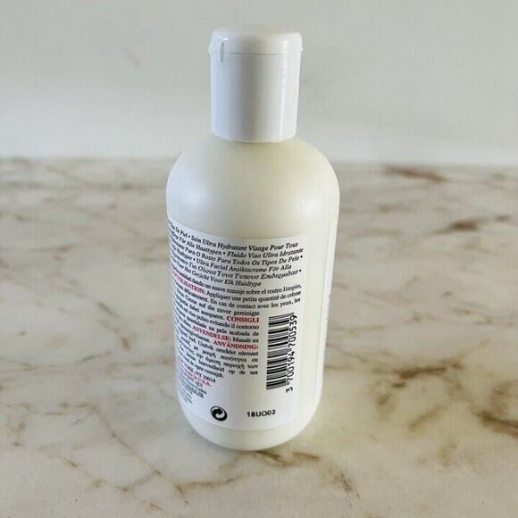 KIEHL'S Ultra Facial Moisturizer 8.4 fl. oz. / 250ml - Picture 2 of 3